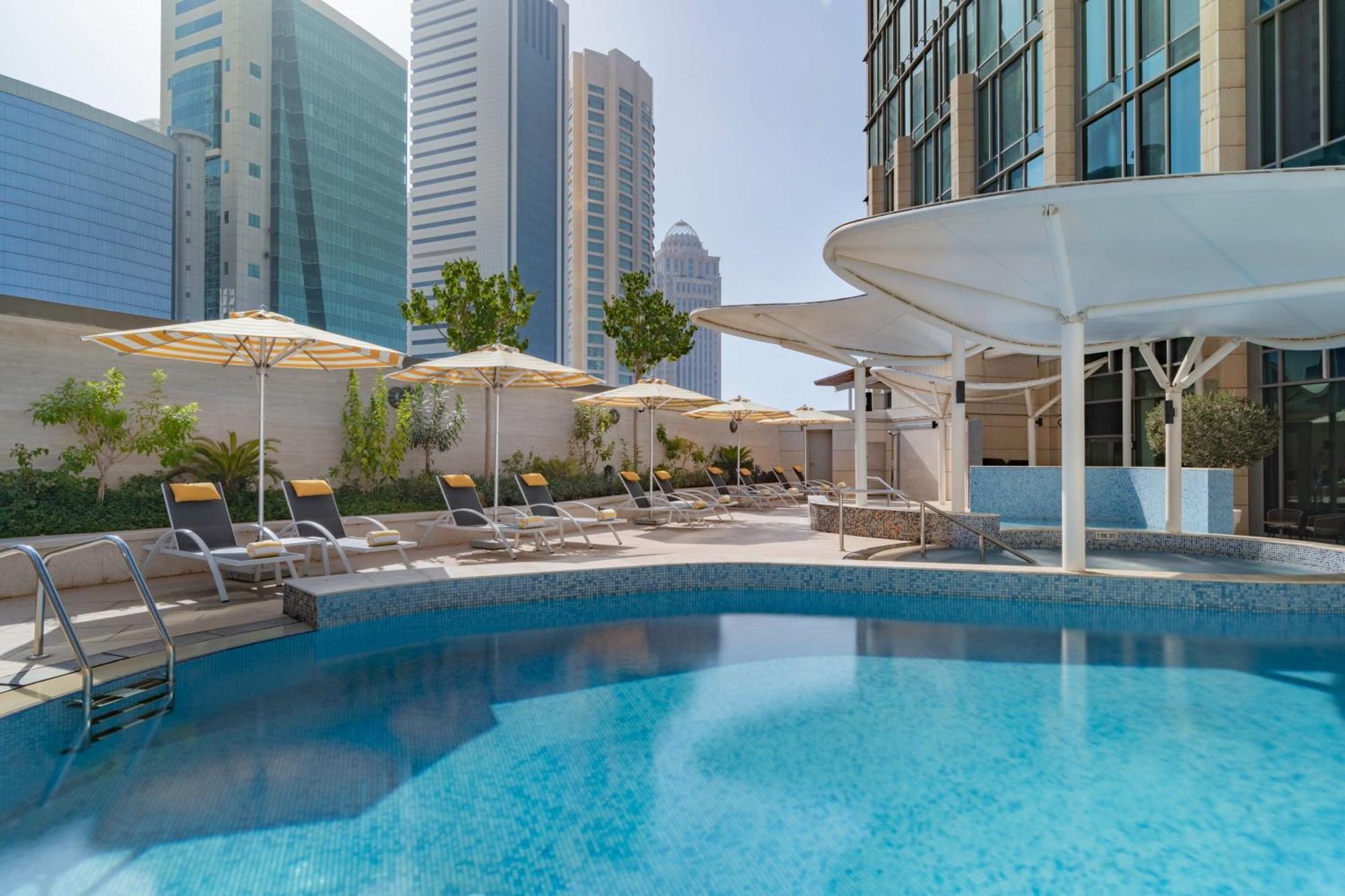 Le Meridien City Center โดฮา ภายนอก รูปภาพ